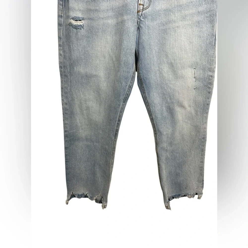 FRAME Jeans size‎ 29 Le Piper High Rise Light Wash Raw Hem Jeans 🩵🩵
